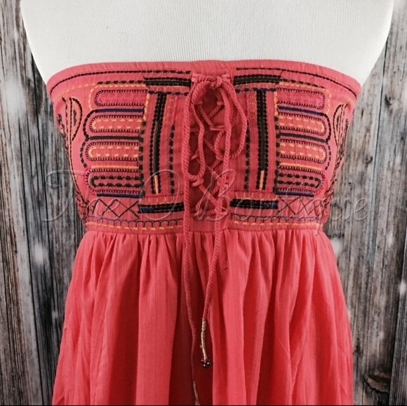 Esley ✦ Coral Strapless Midi Dress ✦ Embroidered w/ Lace-Up Bust & Boho Hem Sz S - Picture 7 of 13